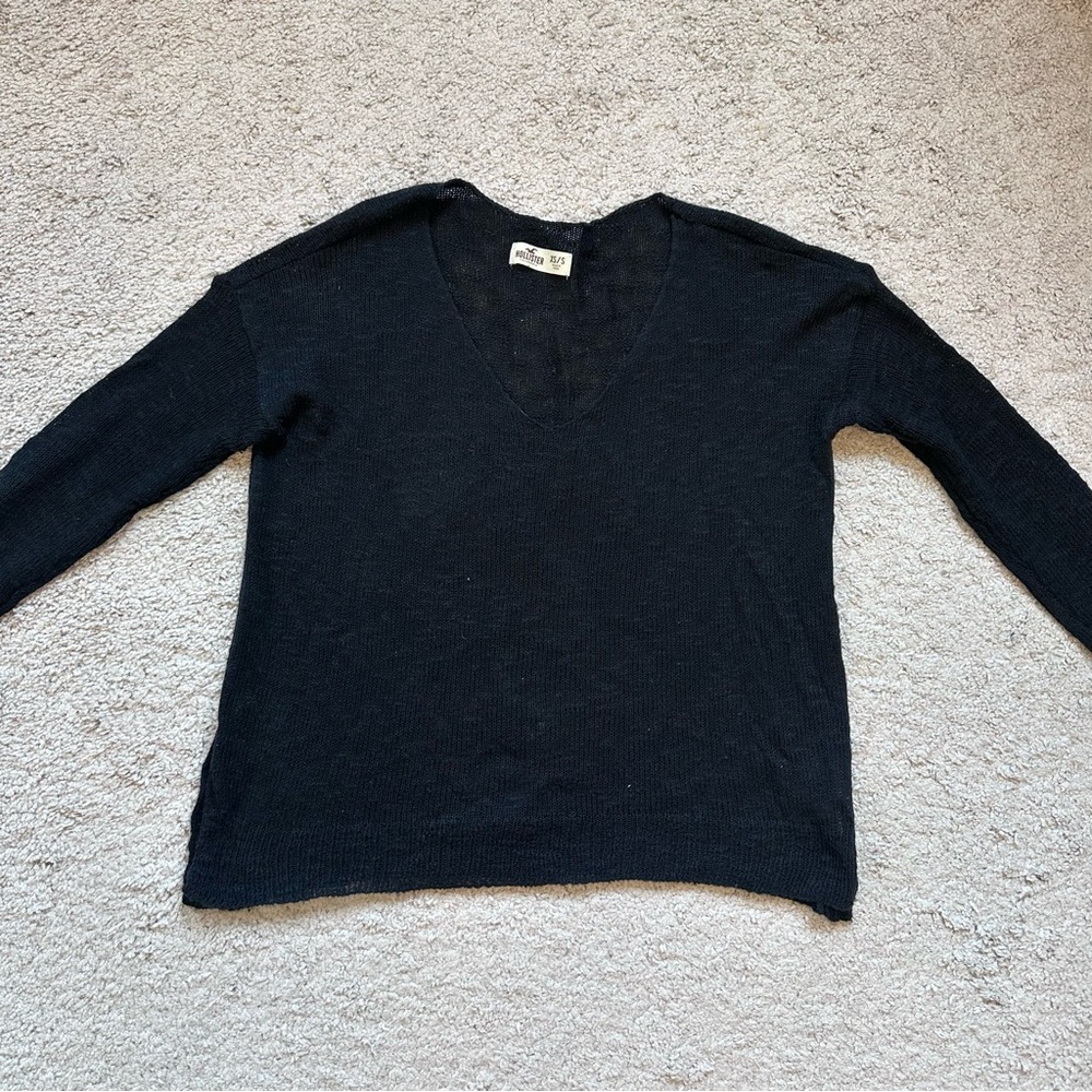 Hollister v neck sweater black mohair size XS/S